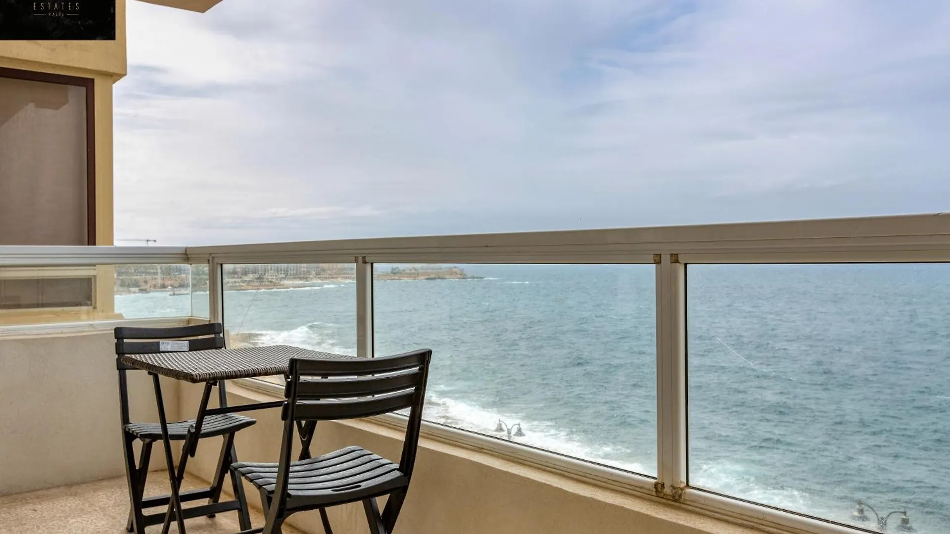 Tower Road Seafront Home, With 3Br & Working Space By 360 Estates Sliema Malta