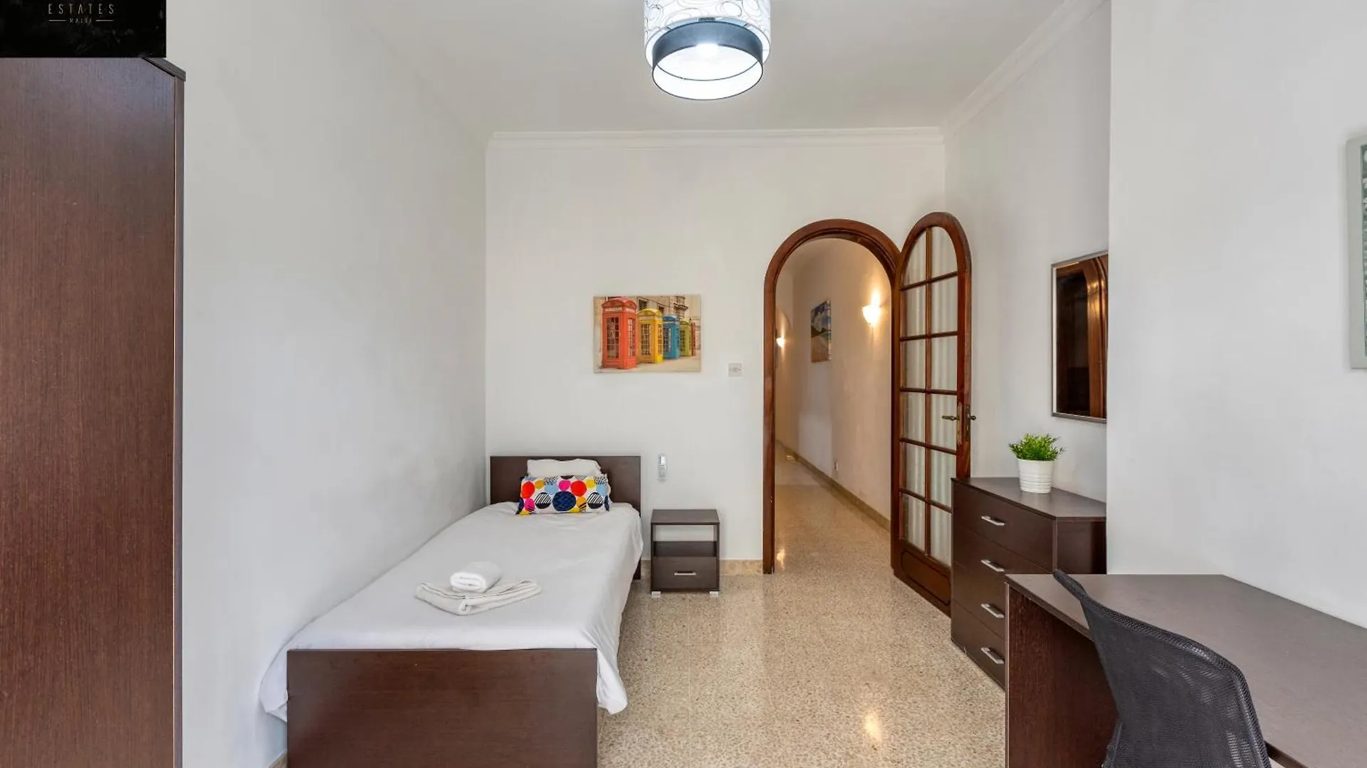 Tower Road Seafront Home, With 3Br & Working Space By 360 Estates Sliema 0*,
