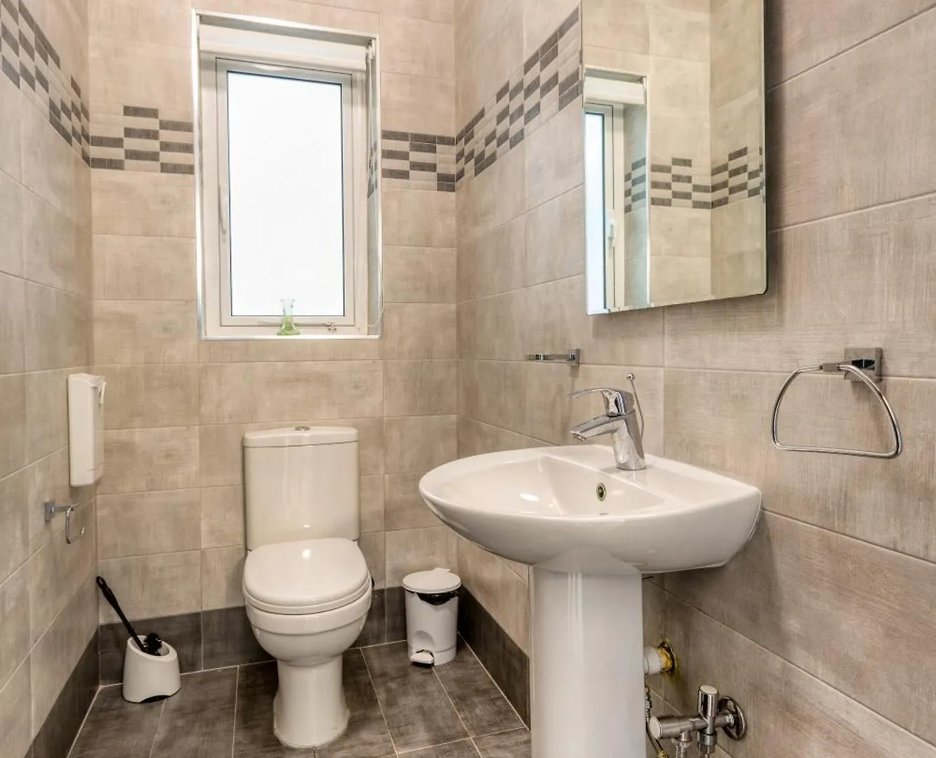 Tower Road Seafront Home, With 3Br & Working Space By 360 Estates Sliema