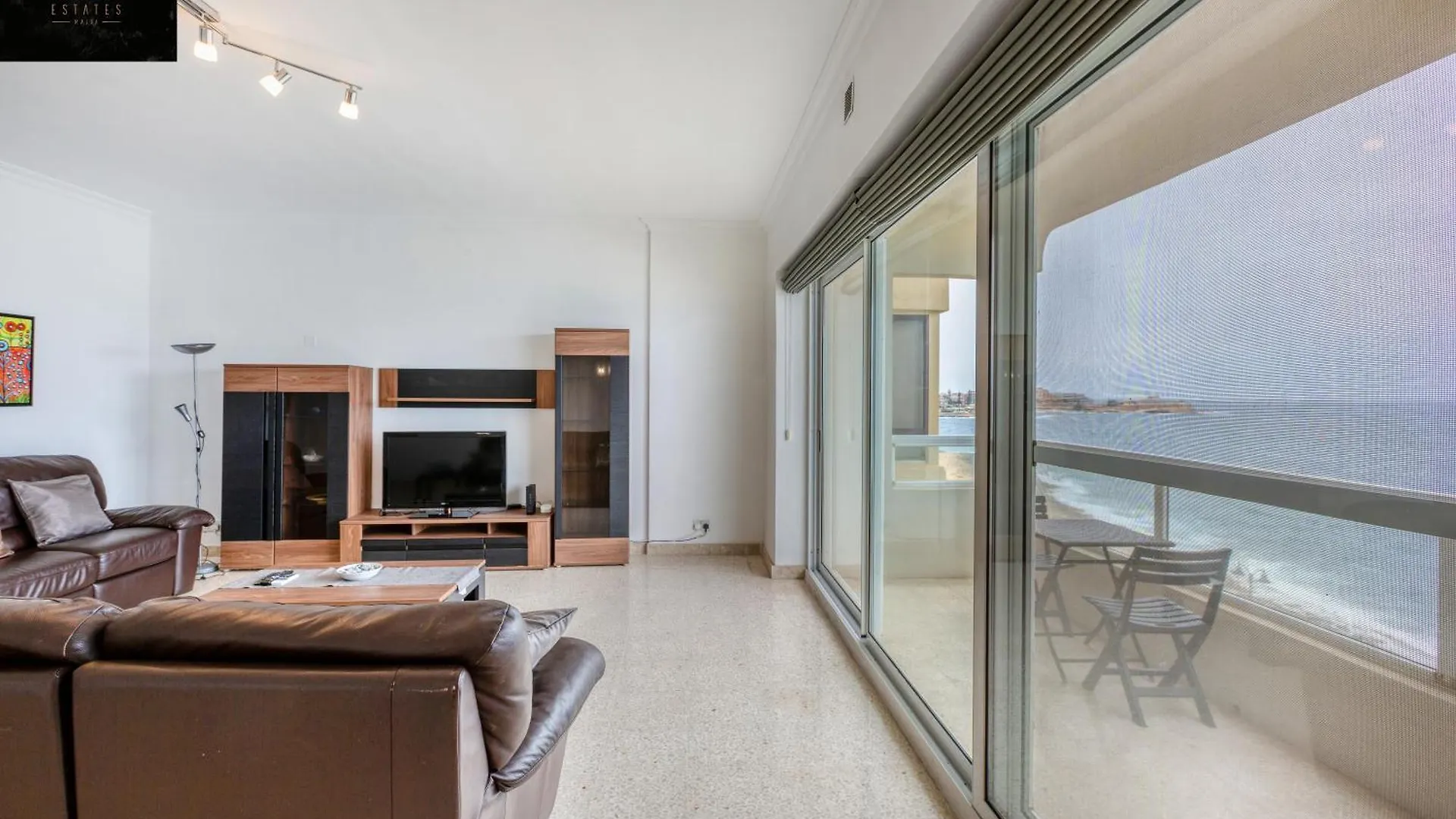 Tower Road Seafront Home, With 3Br & Working Space By 360 Estates Sliema 0*,  Malta