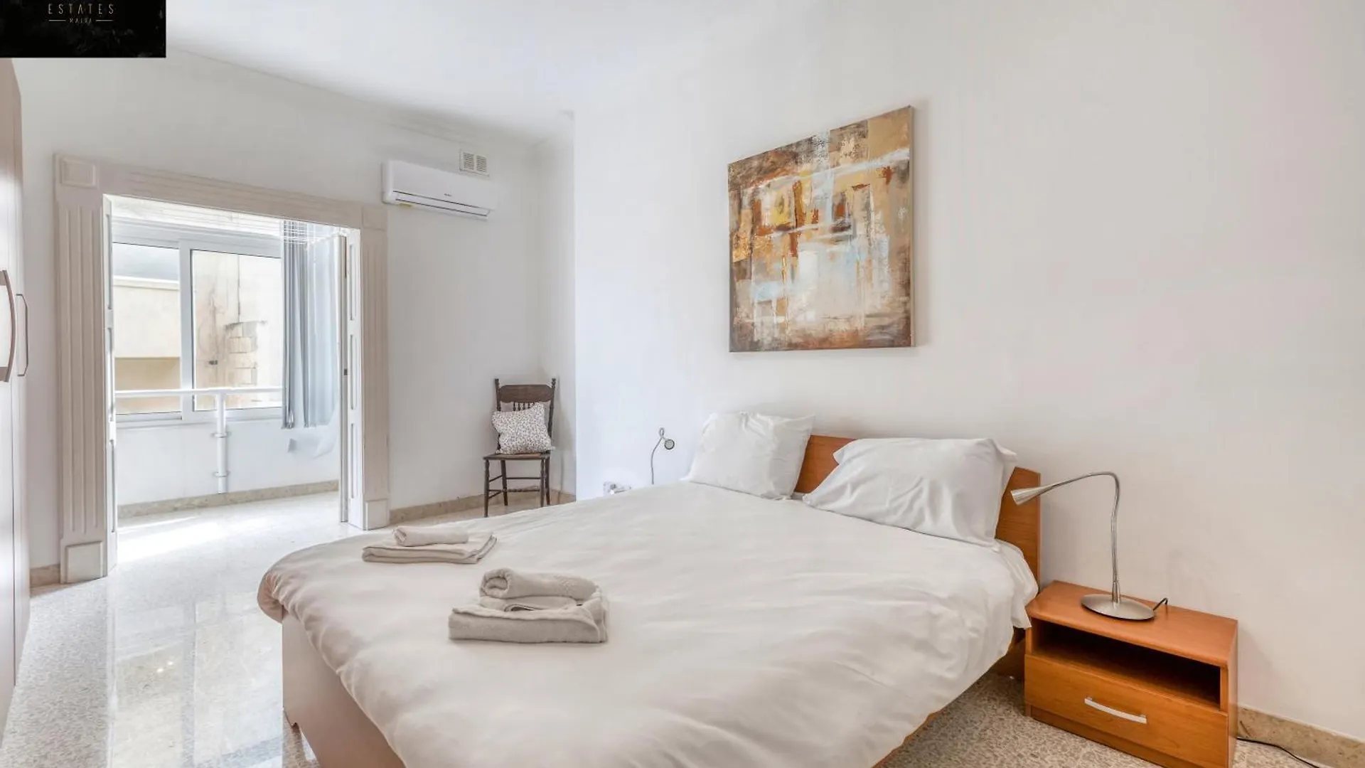 Apartment Tower Road Seafront Home, With 3Br & Working Space By 360 Estates Sliema